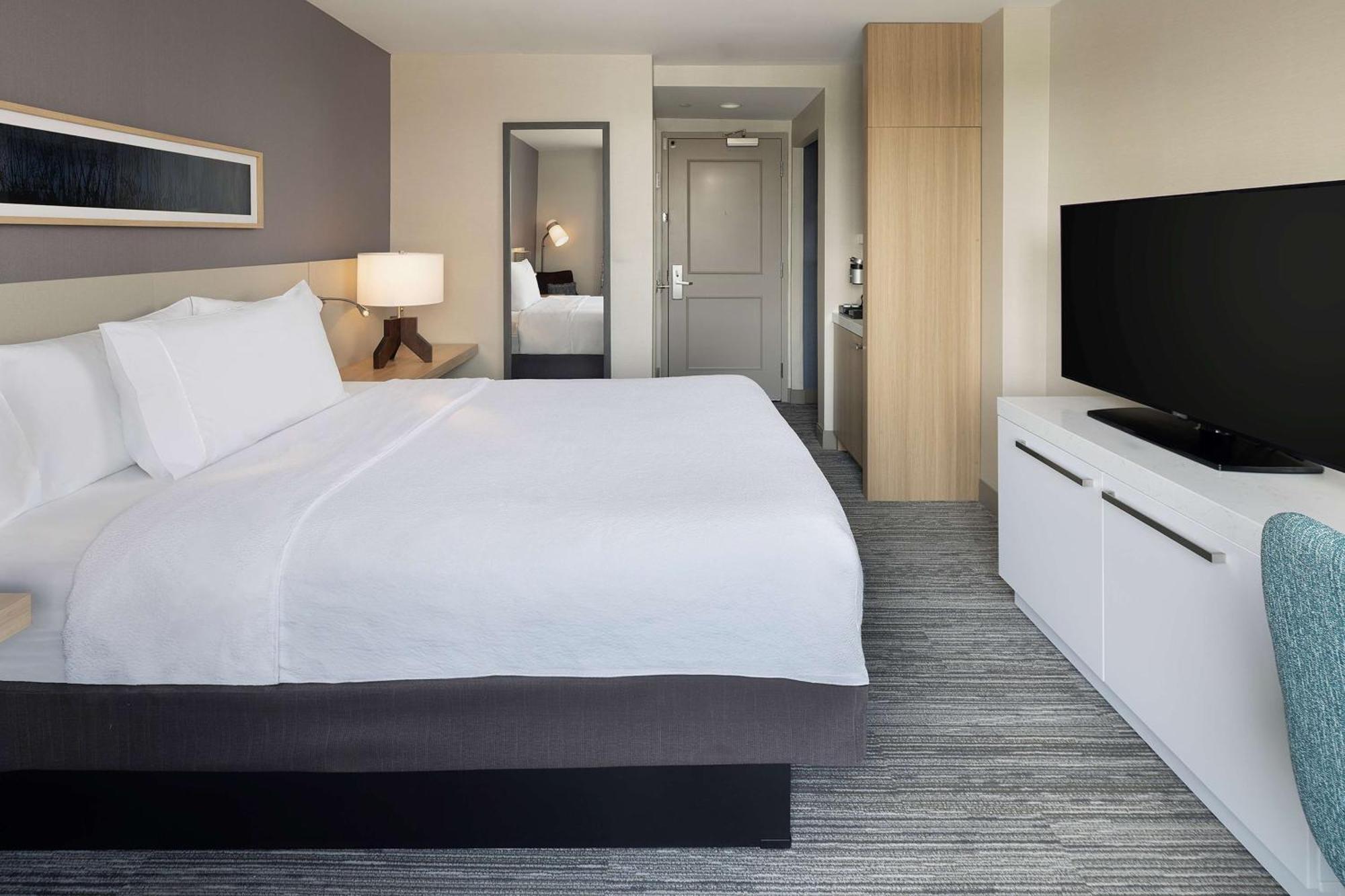Hilton Garden Inn Queens/JFK New York Buitenkant foto