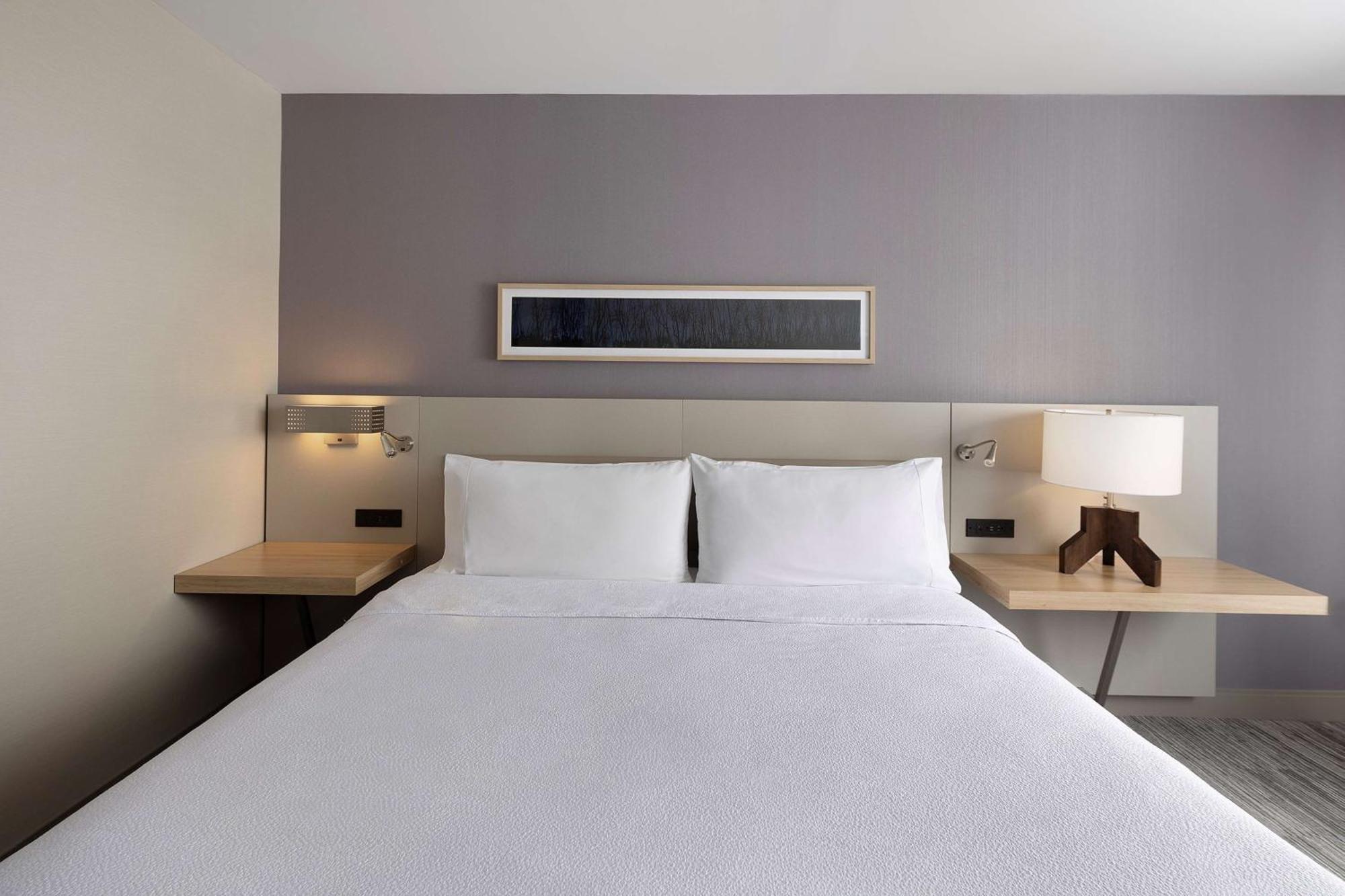 Hilton Garden Inn Queens/JFK New York Buitenkant foto