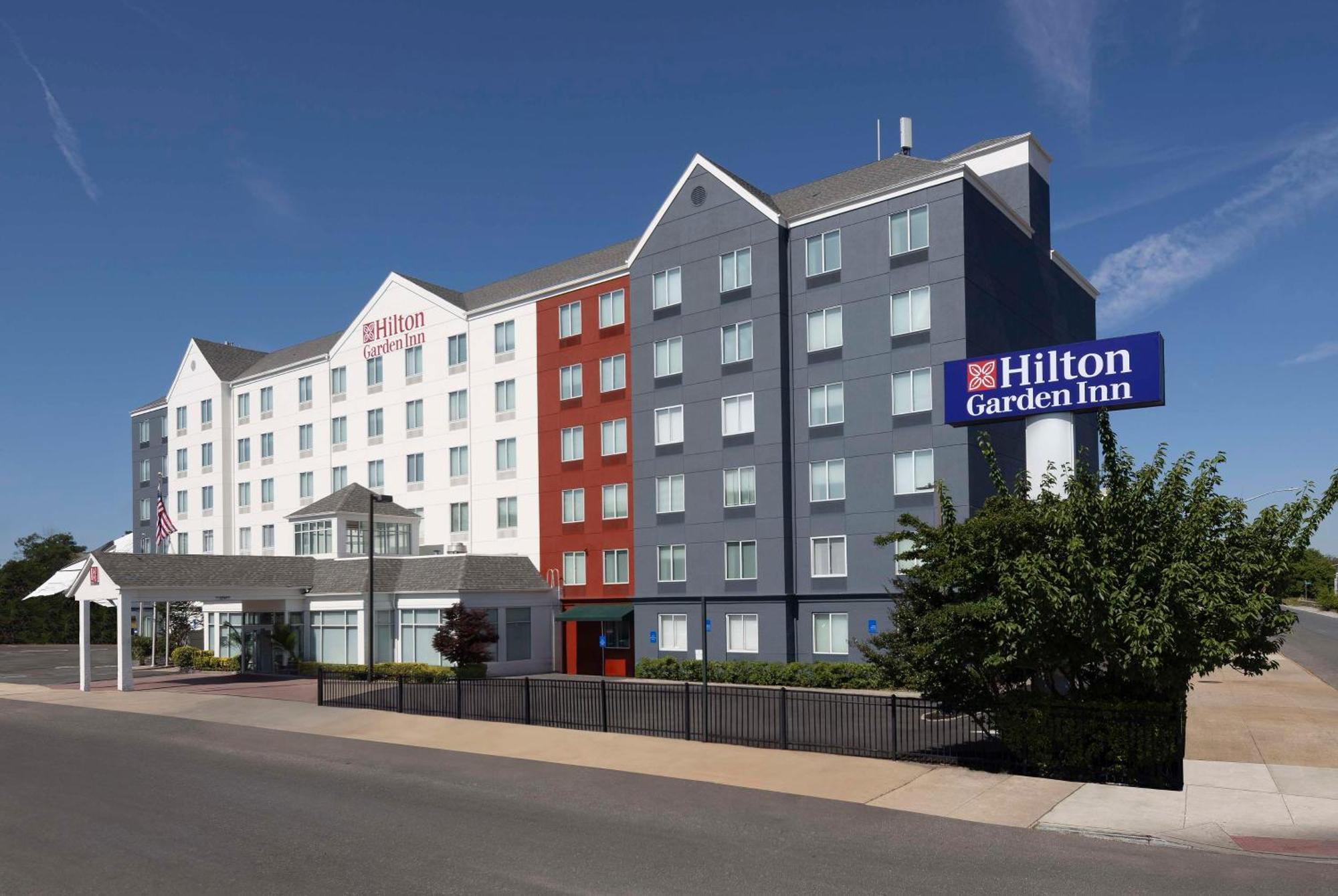 Hilton Garden Inn Queens/JFK New York Buitenkant foto