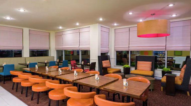 Hilton Garden Inn Queens/JFK New York Buitenkant foto
